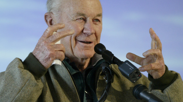 צ'אק ייגר (צילום: REUTERS/Ellen Ozier ELO/GAC)