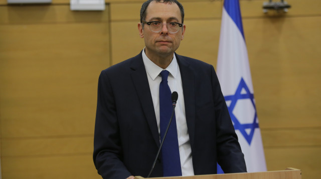 ההצהרה המיוחדת של 'דרך ארץ' בכנסת (צילום: אלכס קולמויסקי ידיעות אחרונות, פול)