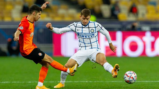 מנור סולומון, ניקולו בארלה (צילום: Stanislav Vedmid/DeFodi Images via Getty Images)