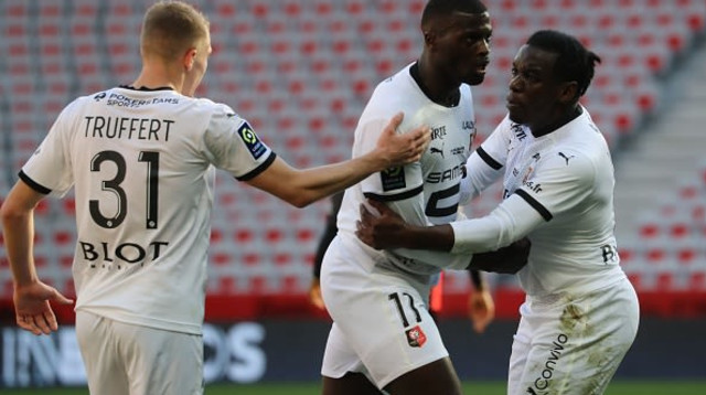 שחקני ראן חוגגים (צילום: VALERY HACHE / Contributor)