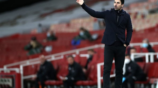 מיקל ארטטה (צילום: PETER CZIBORRA/POOL/AFP via Getty Images)