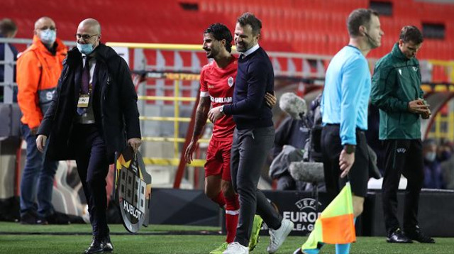 ליאור רפאלוב עם איבן לקו (צילום: Vincent Van Doornick/Isosport/MB Media/Getty Image)