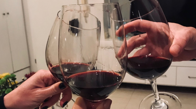 חוגגים סילבסטר בבית  (צילום: טליה לוין)