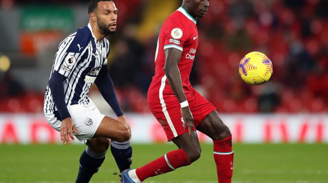 סאדיו מאנה מול מאט פיליפס (צילום: Nick Potts/PA Images via Getty Images)