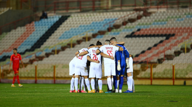 שחקני הפועל חיפה (צילום: לירון מולדובן)