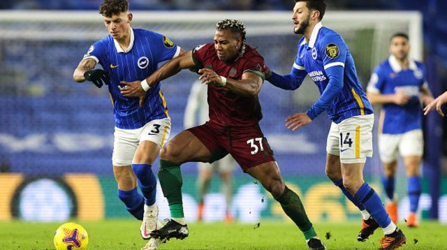 אדאמה טראורה, אדם ללאנה (צילום: Matthew Ashton - AMA/Getty Images)