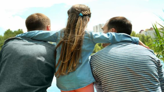 הורות להט"בית (צילום: Shutterstock)