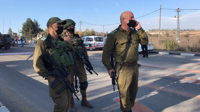 כוחות צה"ל בזירת ניסיון הפיגוע בגוש עציון (צילום: דובר צה"ל)