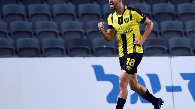 שלומי אזולאי חוגג (צילום: דני מרון)