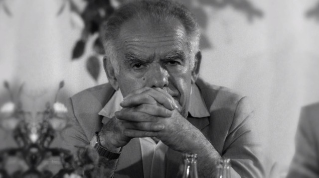 יצחק שמיר, מתוך הסדרה "שמיר: מלחמה, שלום וחלום" (צילום: יעקב סער, לע"מ)