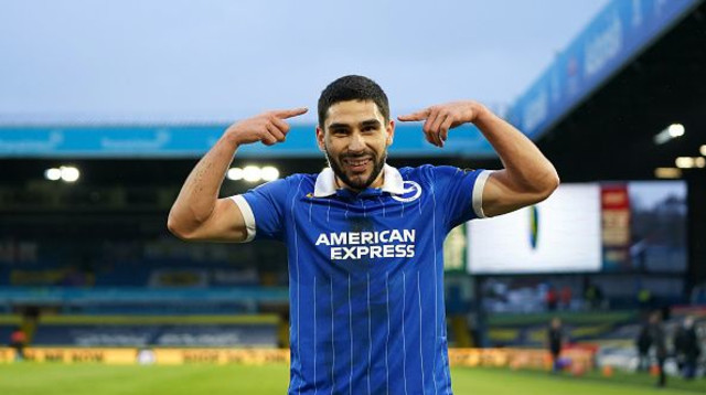 ניל מופאיי חוגג (צילום: Jon Super - Pool/Getty Images)