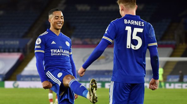 הארווי בארנס, יורי טילמנס (צילום: Rui Vieira/PA Images via Getty Images)