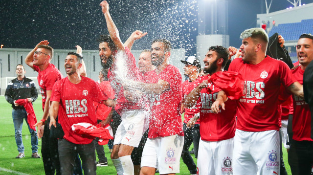 הפועל באר שבע חוגגת אליפות (צילום: צילום: דני מרון)