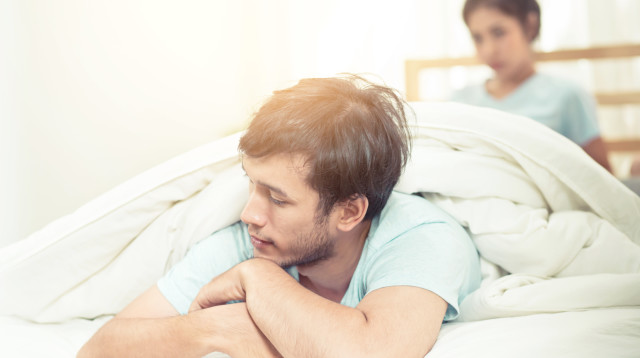 זוג במיטה (אילוסטרציה) (צילום: אינג אימג')