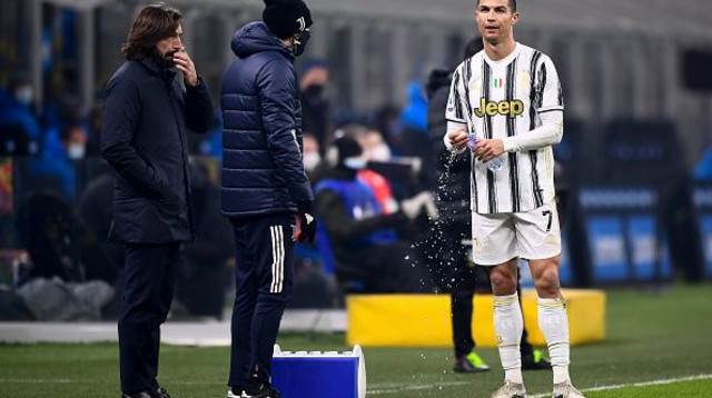 כריסטיאנו רונאלדו, אנדראה פירלו (צילום: Nicolò Campo/LightRocket via Getty Images)