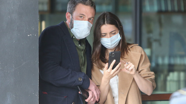 בן אפלק ואנה דה ארמס (צילום:  BG004/Bauer-Griffin  gettyimages)