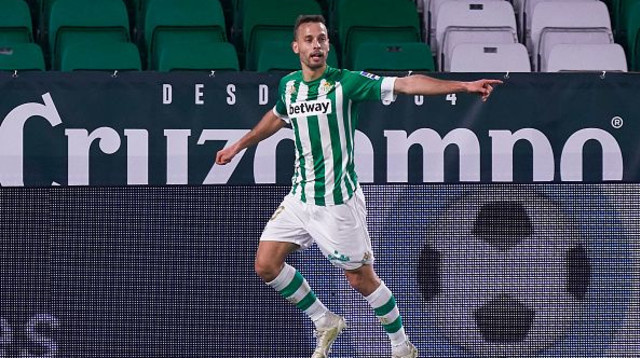 סרחיו קנאלס חוגג (צילום: Mateo Villalba/Quality Sport Images/Getty Images)