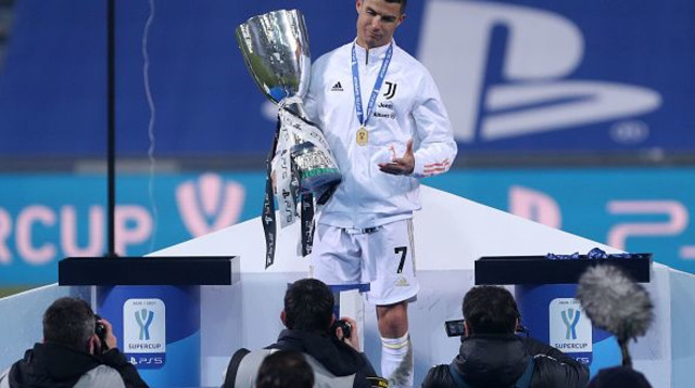 כריסטיאנו רונאלדו (צילום: Sportinfoto/DeFodi Images via Getty Images)