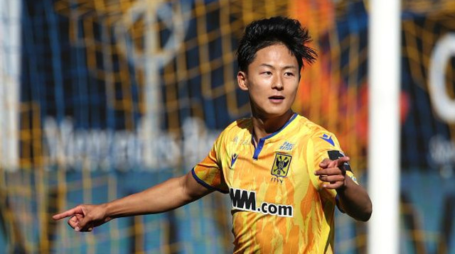 סונג-וו לי (צילום: Vincent Van Doornick/Isosport/MB Media/Getty Image)