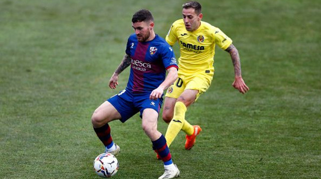 חאבי גלאן מול רובן פנייה (צילום: Eric Alonso/Getty Images)