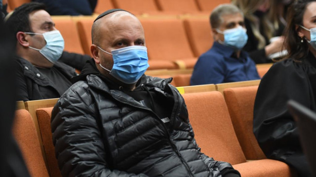 איתמר שמעוני בבית המשפט (צילום: אבשלום ששוני)