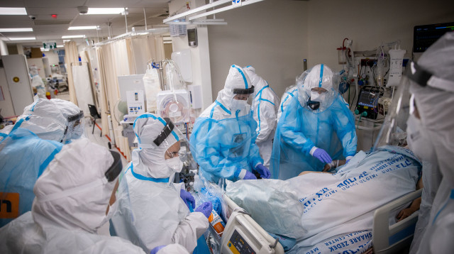 מחלקת קורונה, ארכיון (למצולמים אין קשר לנאמר בכתבה) (צילום: יונתן זינדל, פלאש 90)