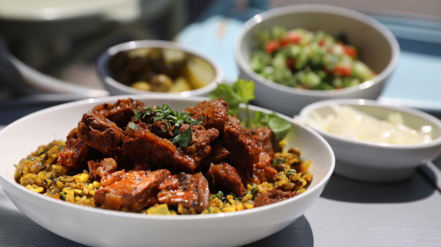 תבשיל טבעוני מסעדת J17 (צילום: J17)