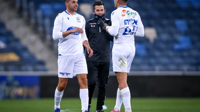 ינון אליהו, תאי בריבו (צילום: מאור אלקסלסי)