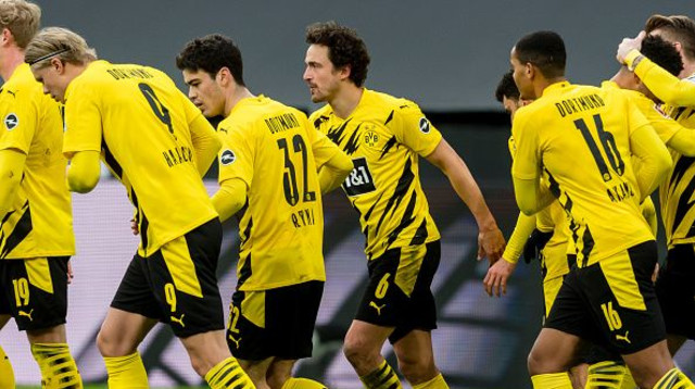 שחקני דורטמונד חוגגים (צילום: Alexandre Simoes/Borussia Dortmund via Getty Image)