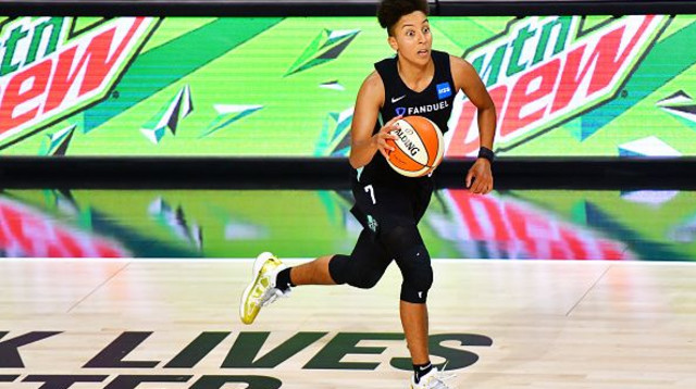 לאישיה קלרנדון (צילום: Julio Aguilar/Getty Images)