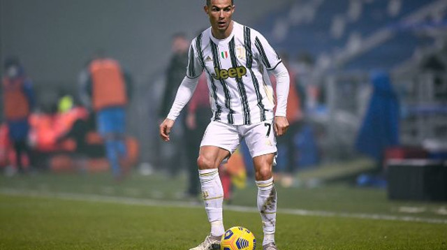 כריסטיאנו רונאלדו (צילום: Nicolò Campo/LightRocket via Getty Images)