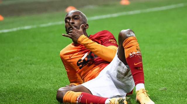 הנרי אונייקורו חוגג (צילום: Onur Coban/Anadolu Agency via Getty Images)