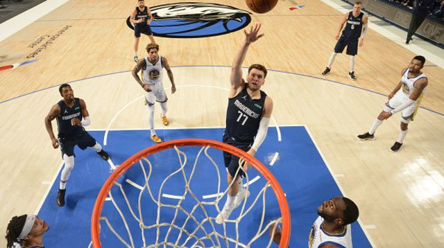 לוקה דונצ’יץ’ (צילום: Glenn James/NBAE via Getty Images)