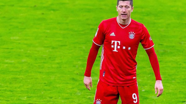 רוברט לבנדובסקי (צילום: Harry Langer/DeFodi Images via Getty Images)