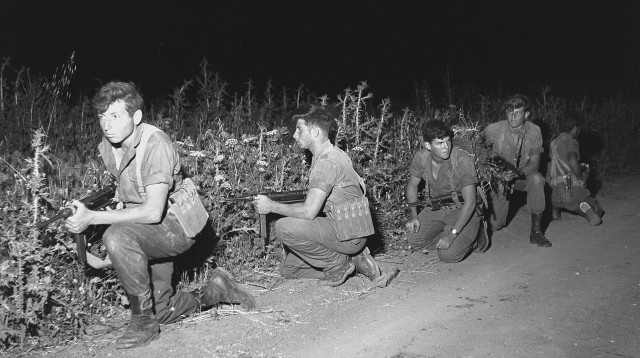 יחידה 101 (צילום: אסף קוטין, "במחנה")