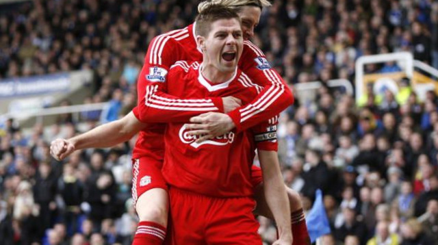 סטיבן ג’רארד, פרננדו טורס (צילום: IAN KINGTON/AFP via Getty Images)