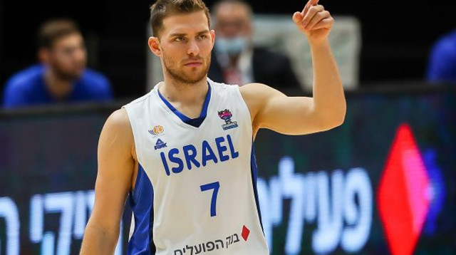 גל מקל (צילום: Ivan Terron / Europa Press Sports via Getty Images)