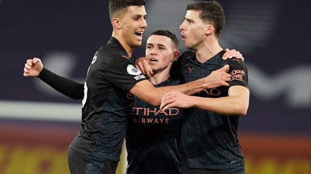 שחקני מנצ’סטר סיטי חוגגים (צילום: Jon Super/PA Images via Getty Images)