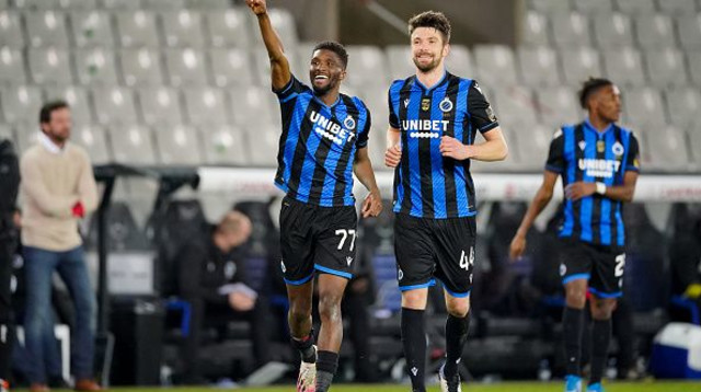 שחקני ברוז’ חוגגים (צילום: Jeroen Meuwsen/BSR Agency/Getty Images)