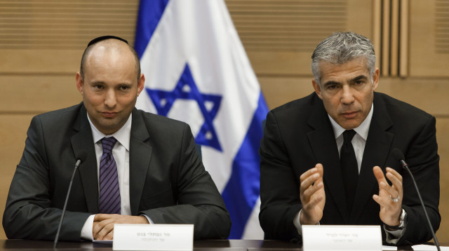 יאיר לפיד, נפתלי בנט (צילום: פלאש 90)