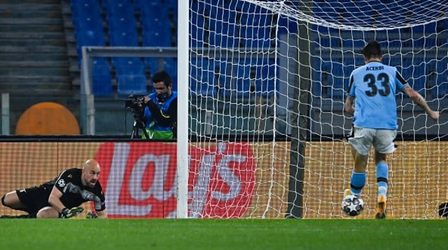 פפה ריינה, פרנצ’סקו אצ’רבי (צילום: ALBERTO PIZZOLI/AFP via Getty Images)