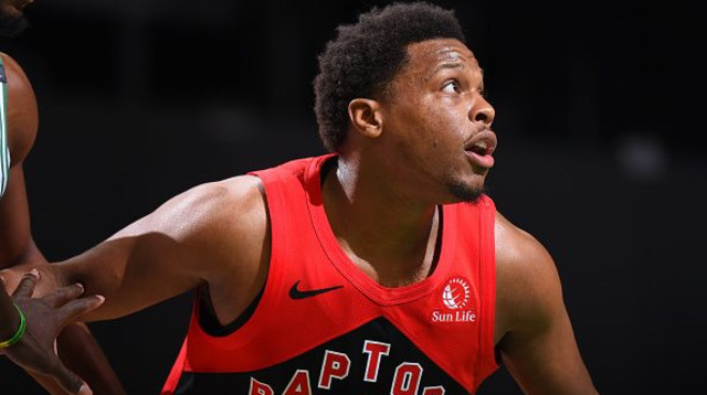 קייל לאורי (צילום: Brian Babineau/NBAE via Getty Images)