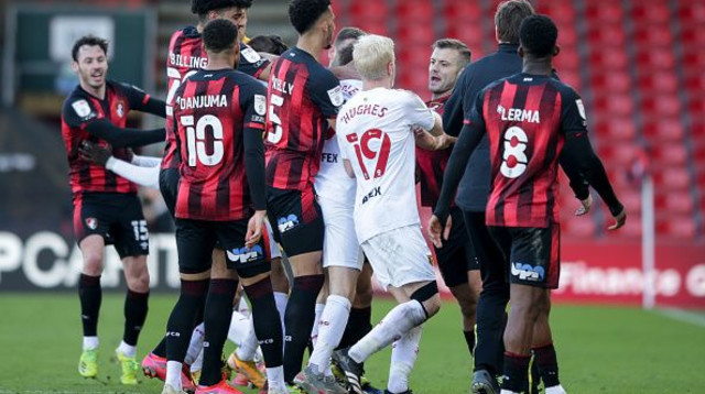 התגרה בין בורנמות’ לווטפורד (צילום: Robin Jones - AFC Bournemouth/AFC Bournemouth via )