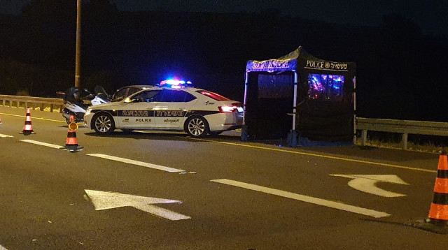 מחסום משטרה בסגר (ארכיון)  (צילום: דוברות המשטרה)