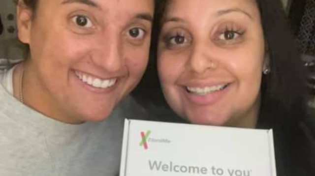 קסנדרה וג'וליה, החברות הכי טובות שגילו שהן אחיות  (צילום: רשתות חברתיות)