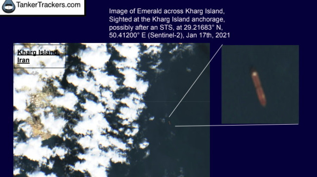 תצלום הלווין המחשיד ה"אמרלד" מול חופי איראן במפרץ הפרסי (צילום: תמונות חברת "TankerTrackers")