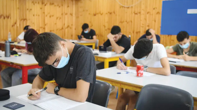 תלמידים (צילום: יוסי זליגר)