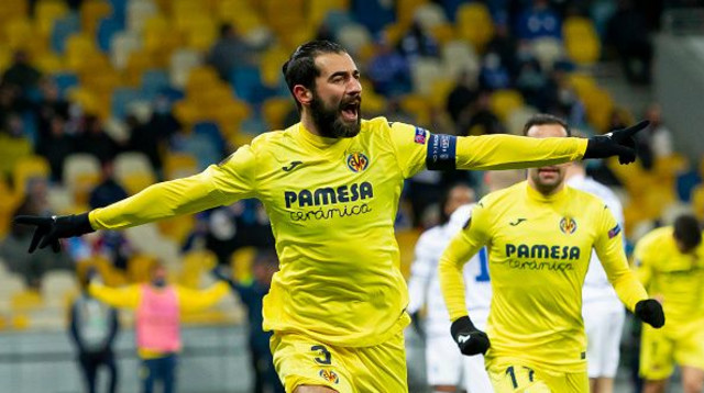 ראול אלביול חוגג (צילום: Stanislav Vedmid/DeFodi Images via Getty Images)