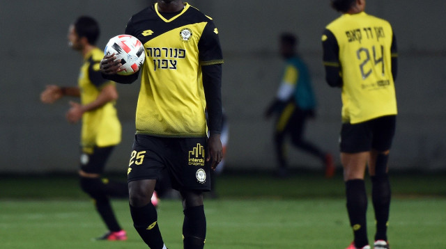 פרננדו גורי , קיליאן ואן דר קאפ (צילום: ברני ארדוב)