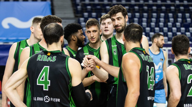 שחקני חובנטוד בדאלונה (צילום: אתר הליגה הספרדית)